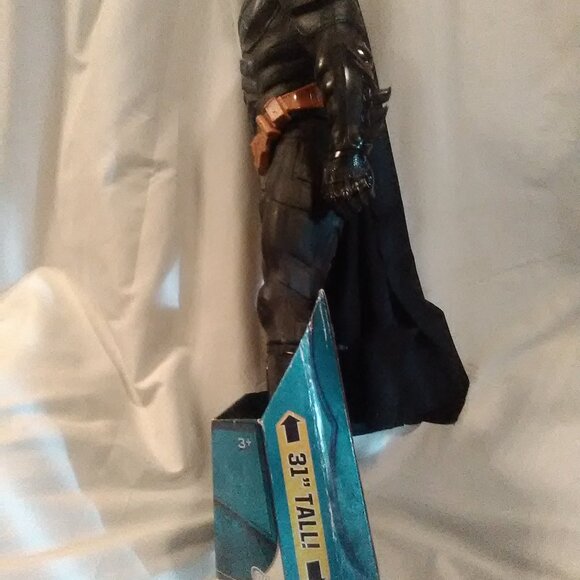 Batman , 31 Inch Giant Batman The Dark Knight Rises Action Figure - Picture 7 of 11